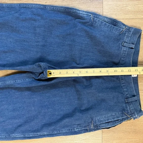 Levi's Classic Blue Denim Jeans - Picture 11 of 12